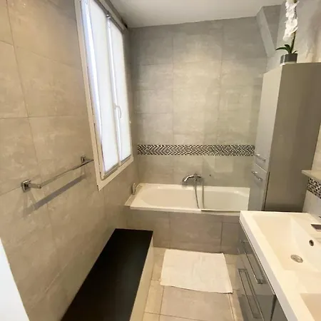 Arc De Triomphe - 8p - 16 Apartment