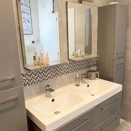 Arc De Triomphe - 8p - 16 Apartment